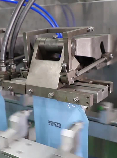 Liquid packaging apparatus