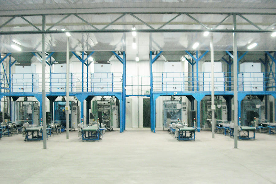 Pioneer semen industria